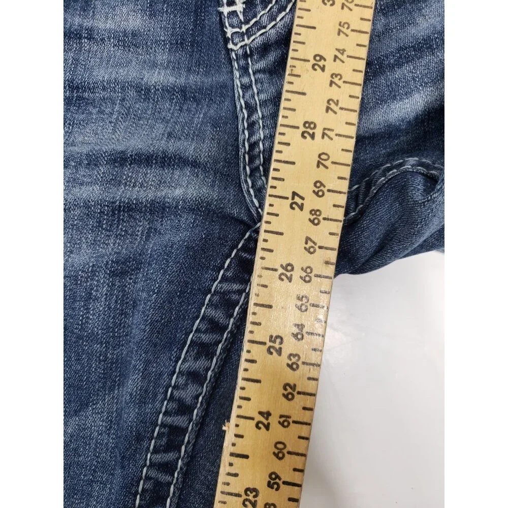 Daytrip Scorpio Skinny Jeans Size 26R Medium Wash Whiskers Skinny Re Owned